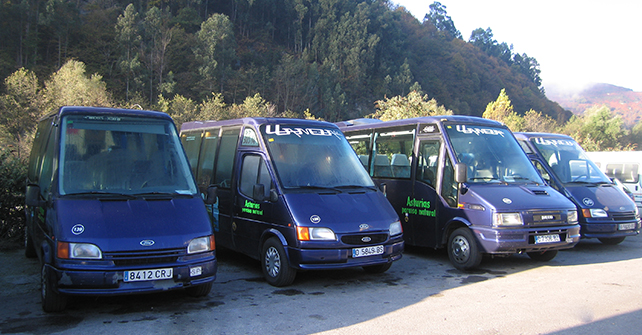 LA FLOTA. PULLMANS LLANEZA. ASTURIAS.