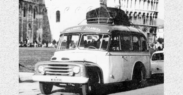 LA FLOTA. PULLMANS LLANEZA. ASTURIAS.